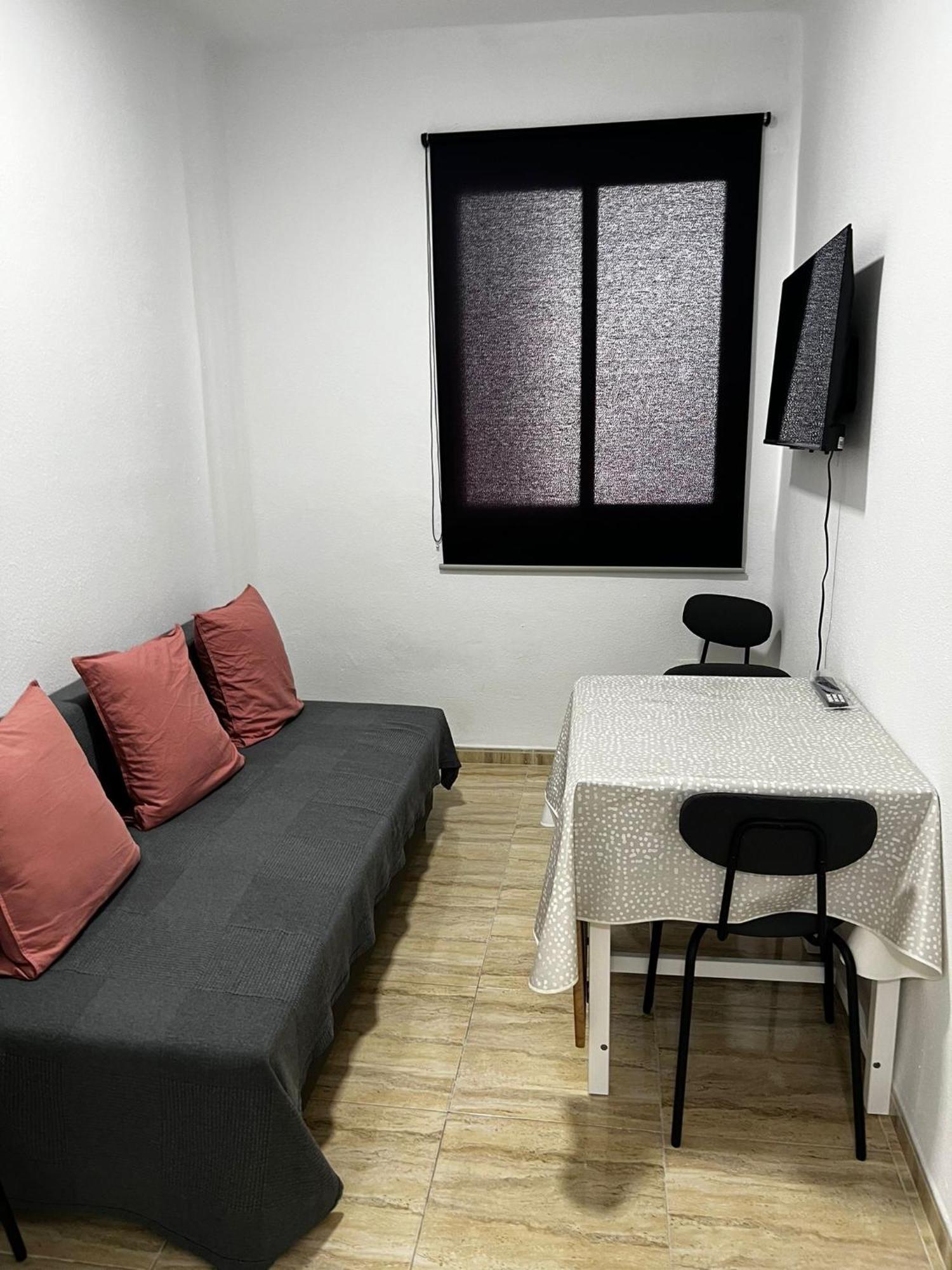 Picasso Especial Grupos Parking H *